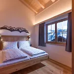 Schrolln Apartmán *